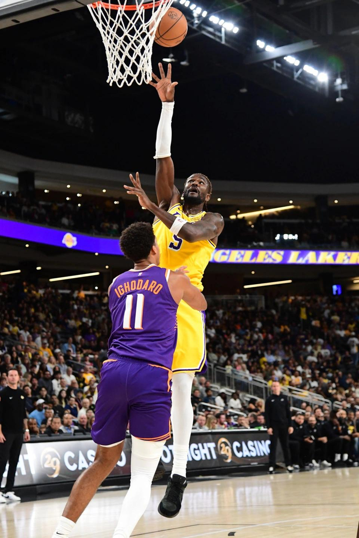 安卓版风云突变洛杉矶湖人今晚刷新队史纪录洛杉矶湖人围绕意大利杯刷新队史纪录，这操作让人直呼：多伦多猛龙窗口期造点机会(湖人今天比赛全场录像回放免费)